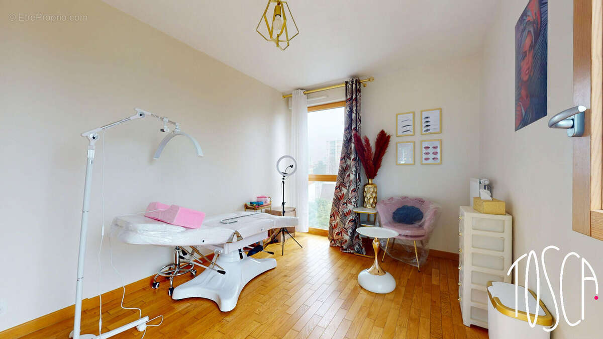 Appartement à THIAIS