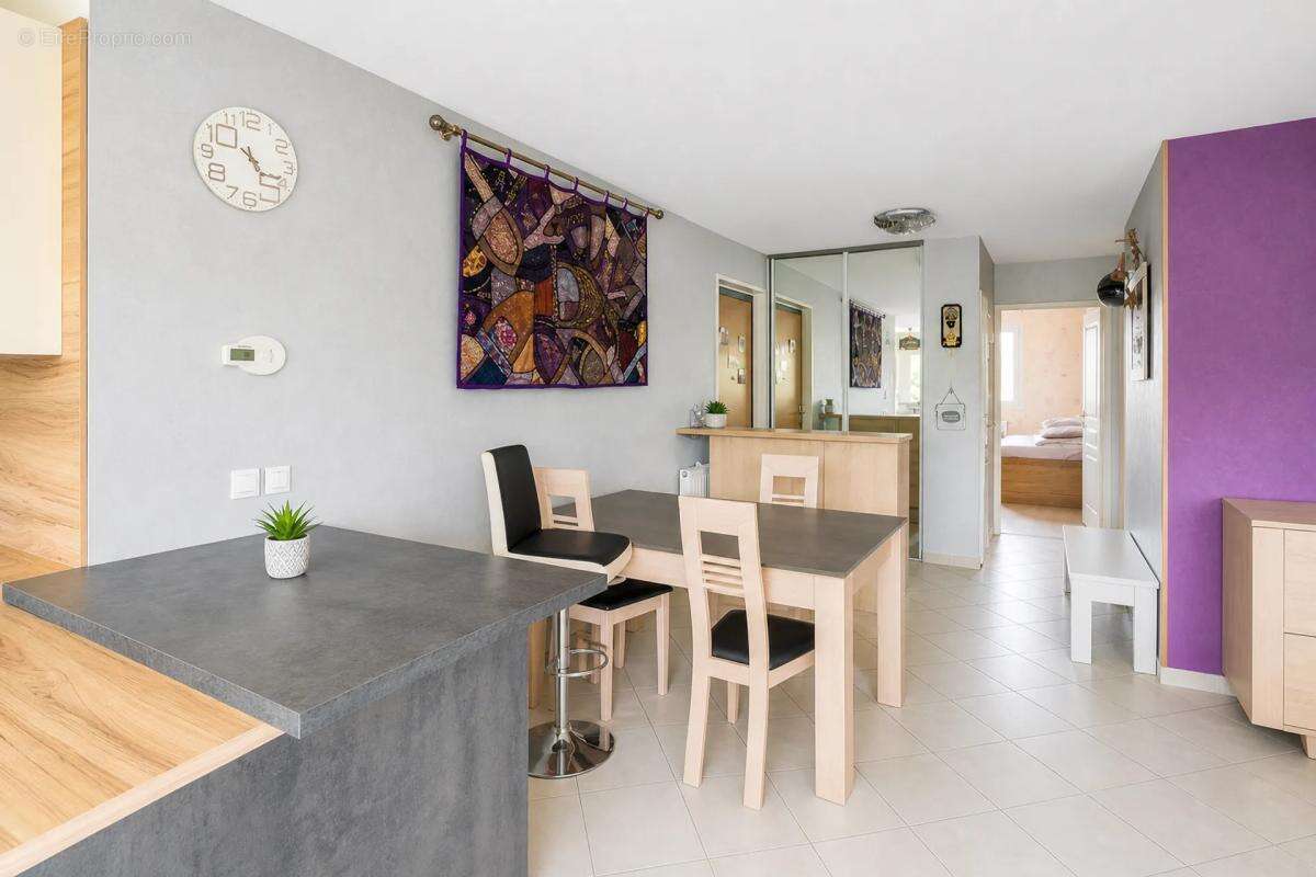 Appartement à SERGY