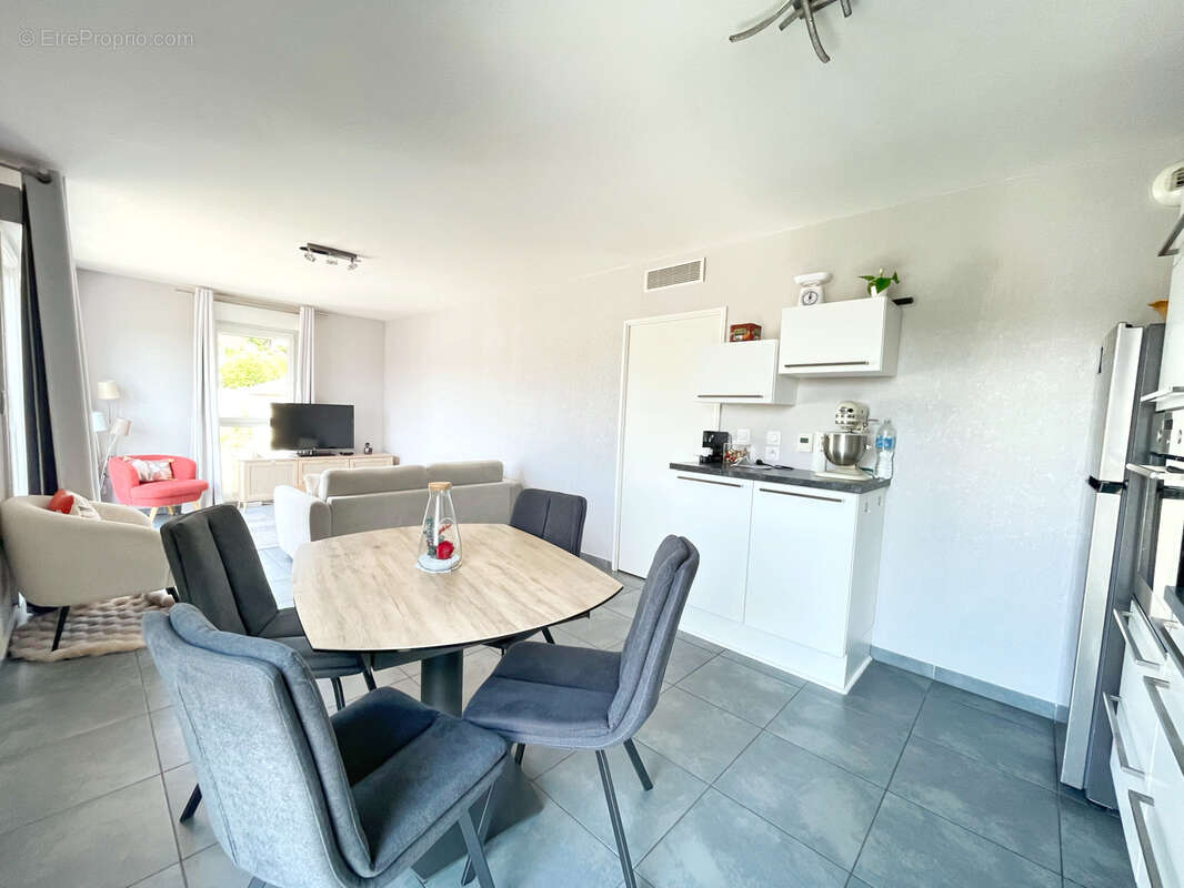 Appartement à VERNAISON