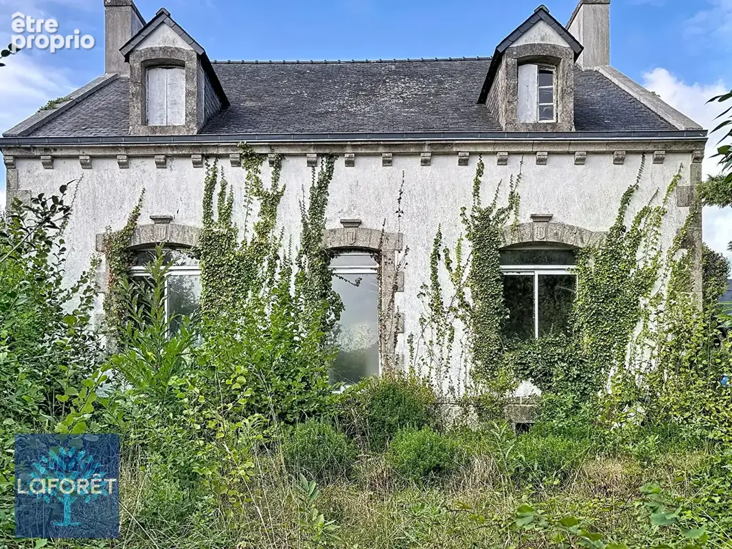Maison à ELLIANT
