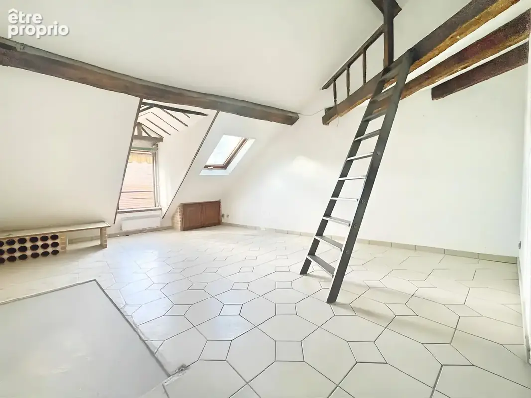 Beau deux pièces à réaménager - photo 3