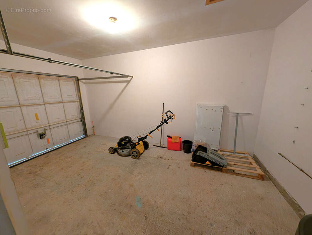 Maison à SAINT-MARTIN-D&#039;ORDON