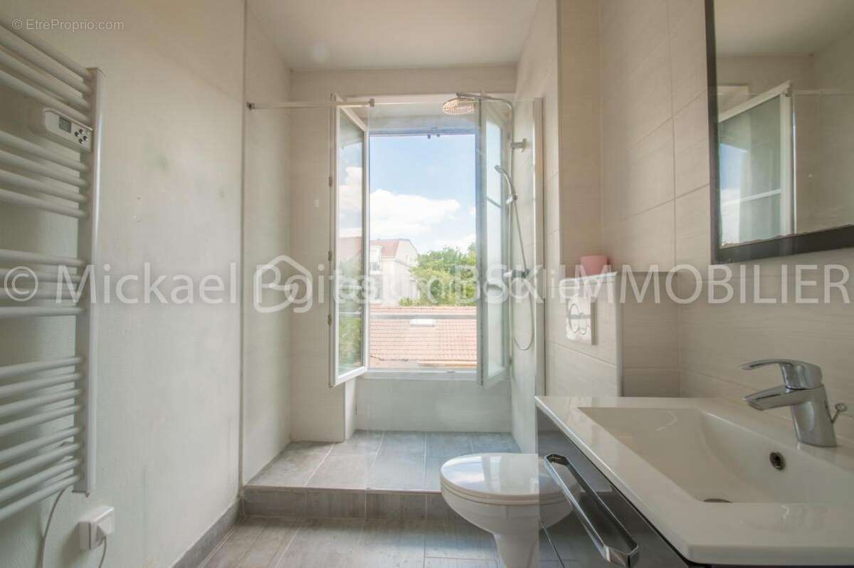 Appartement à LEUVILLE-SUR-ORGE