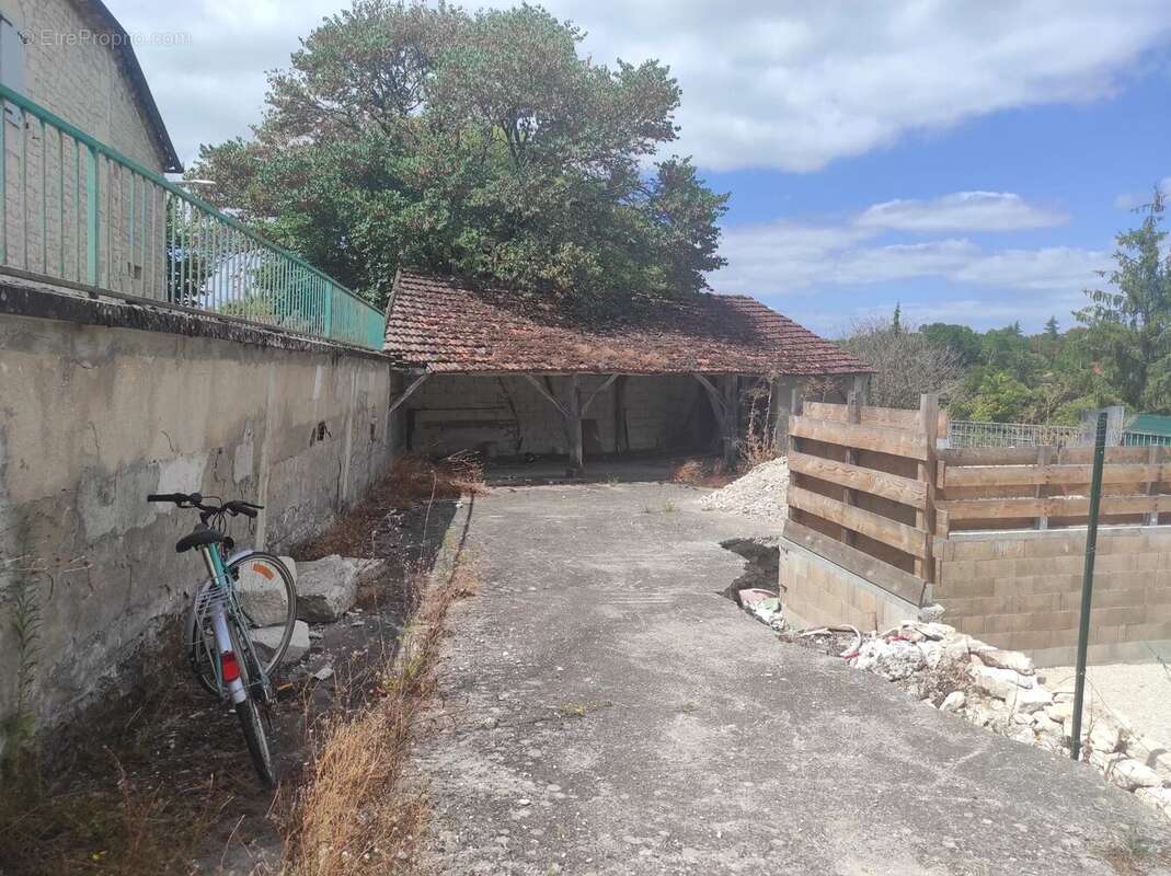 Ensemble immobilier - photo 3