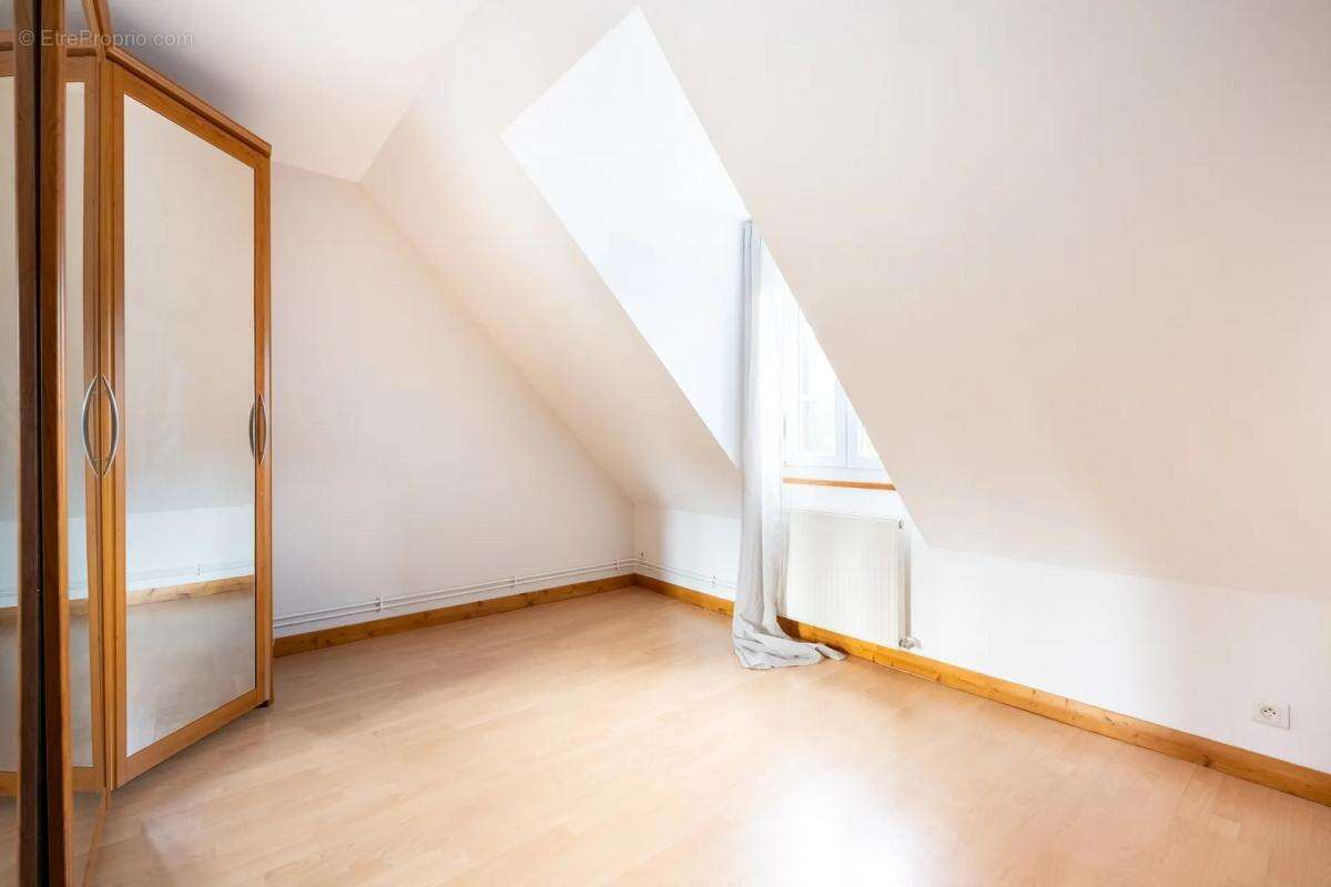 Maison à BALAGNY-SUR-THERAIN