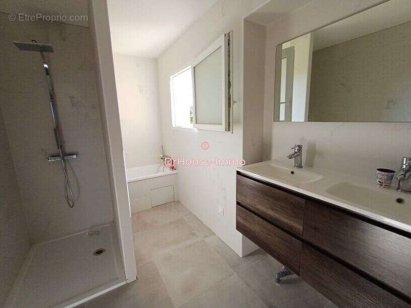 Maison 160 m² à Pinet  - photo 7