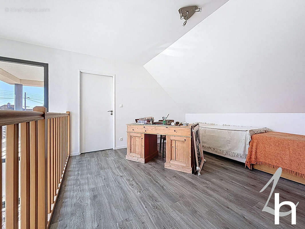 Maison à OUISTREHAM