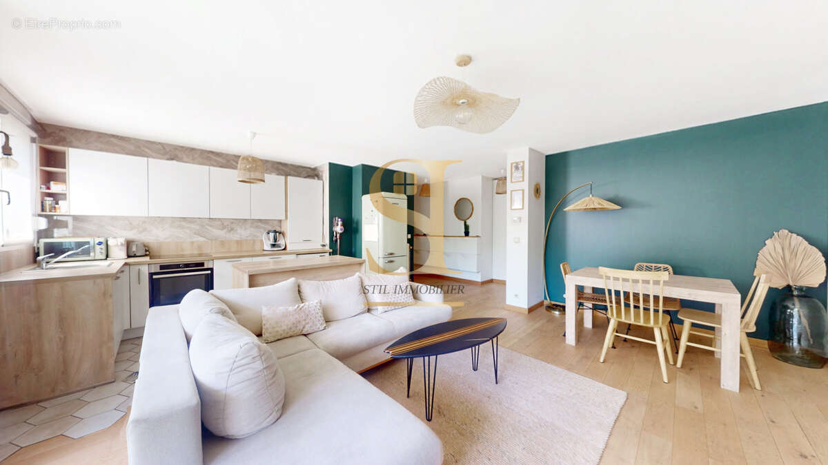Appartement à CHILLY-MAZARIN