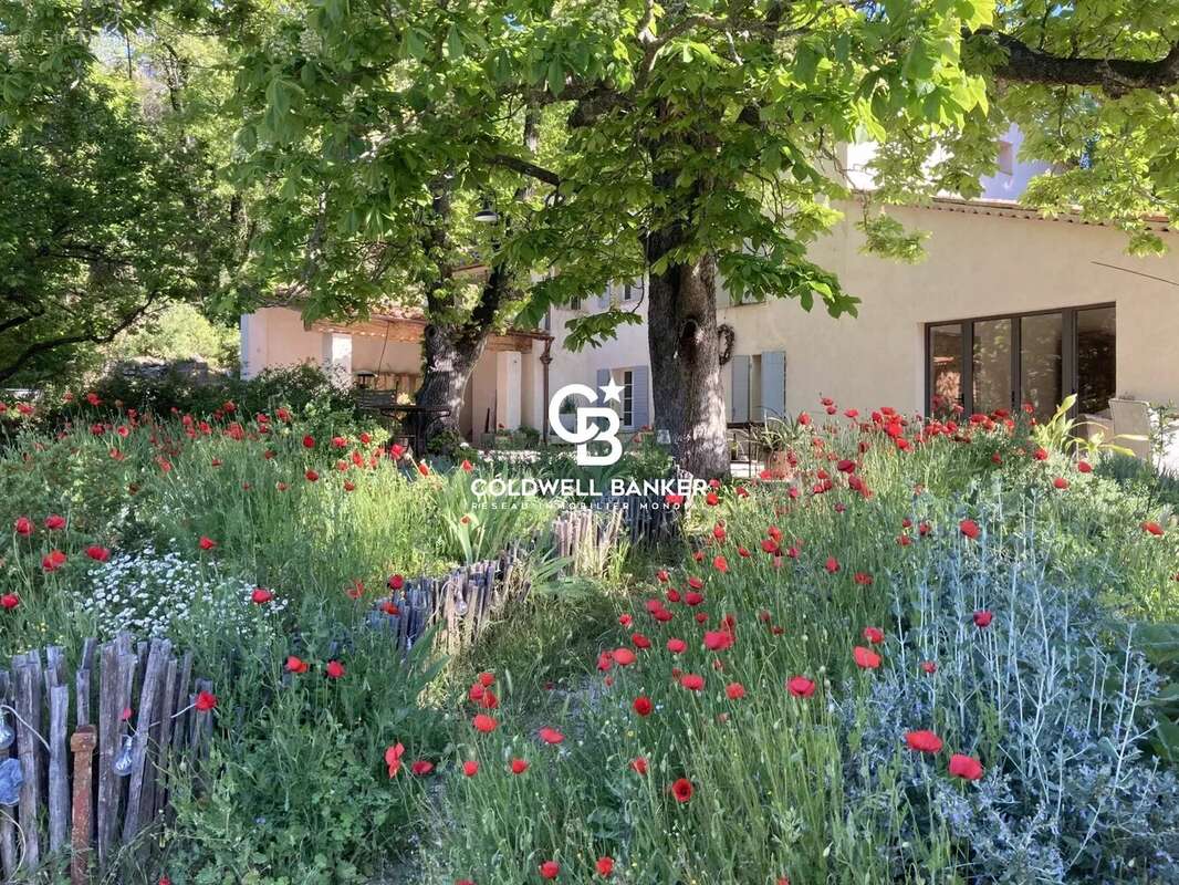 Maison à SAINT-ANTONIN-DU-VAR