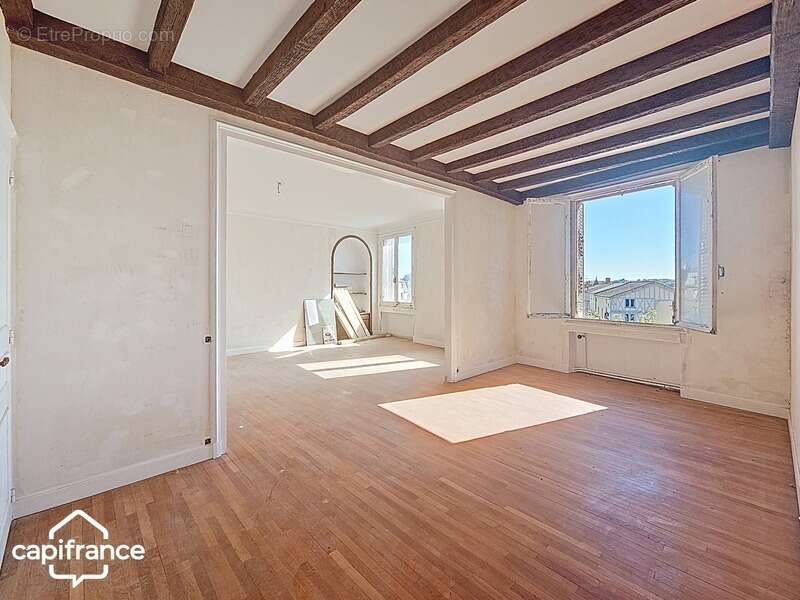 Appartement à THOUARS