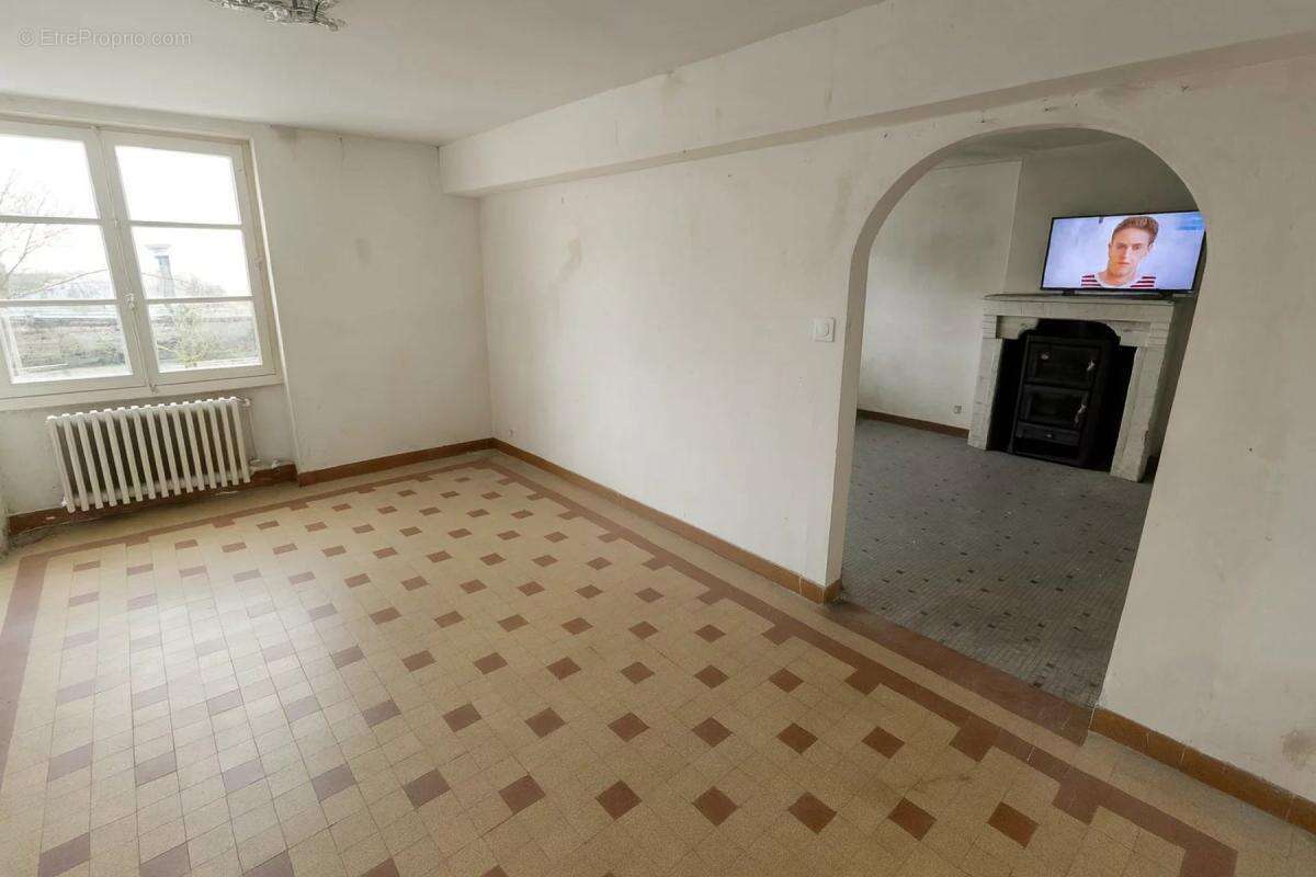 Maison 6p de 100 m² sur terrain divisible - MOUZEIL LE BOULAY - photo 2