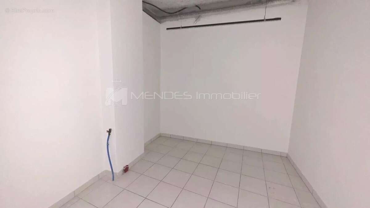 Murs commerciaux frontiere monaco - photo 9