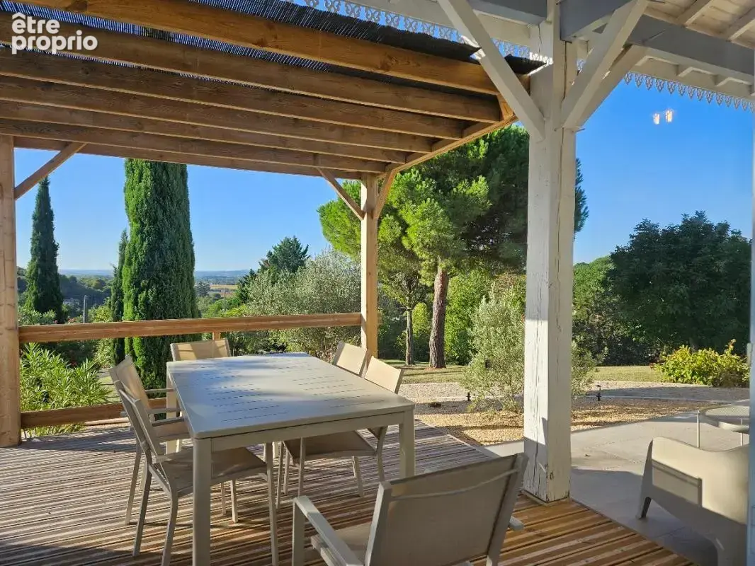 Bon Encontre : Maison familiale 160 m² - Vue panoramique et position dominante - photo 2