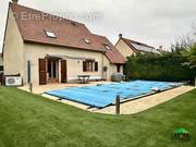 Maison à MERY-SUR-OISE