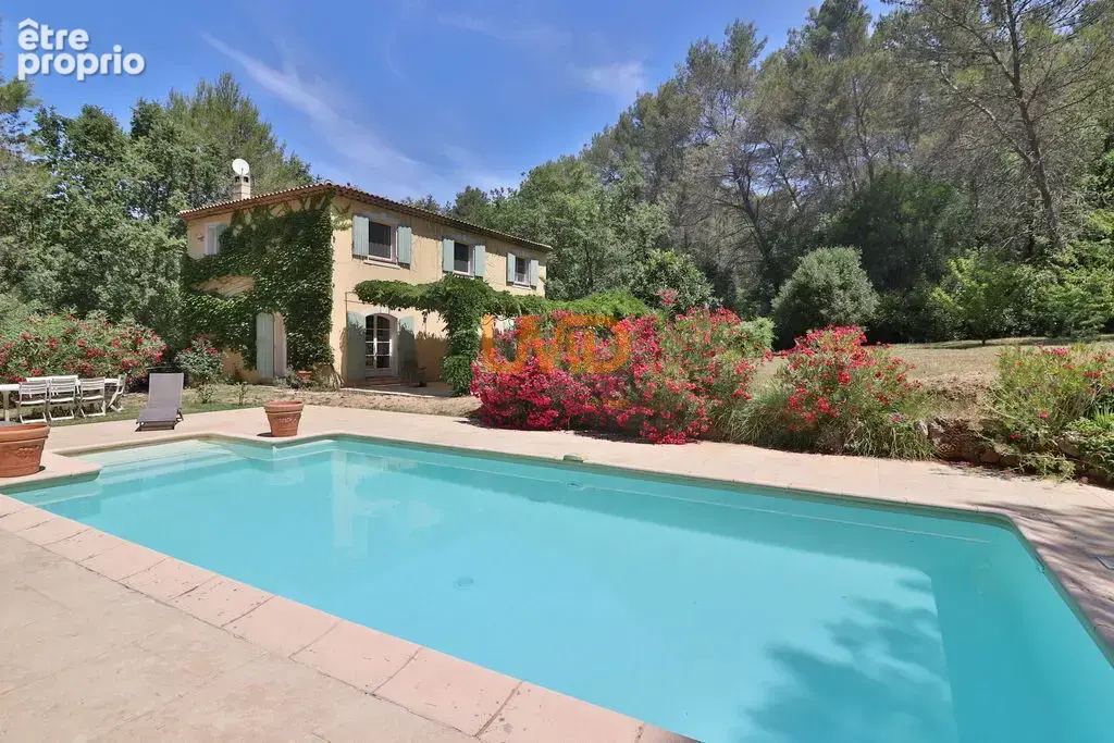 Bastide de charme 4 chambres Terrain 7200m2 Piscine Calme Plein - photo 3