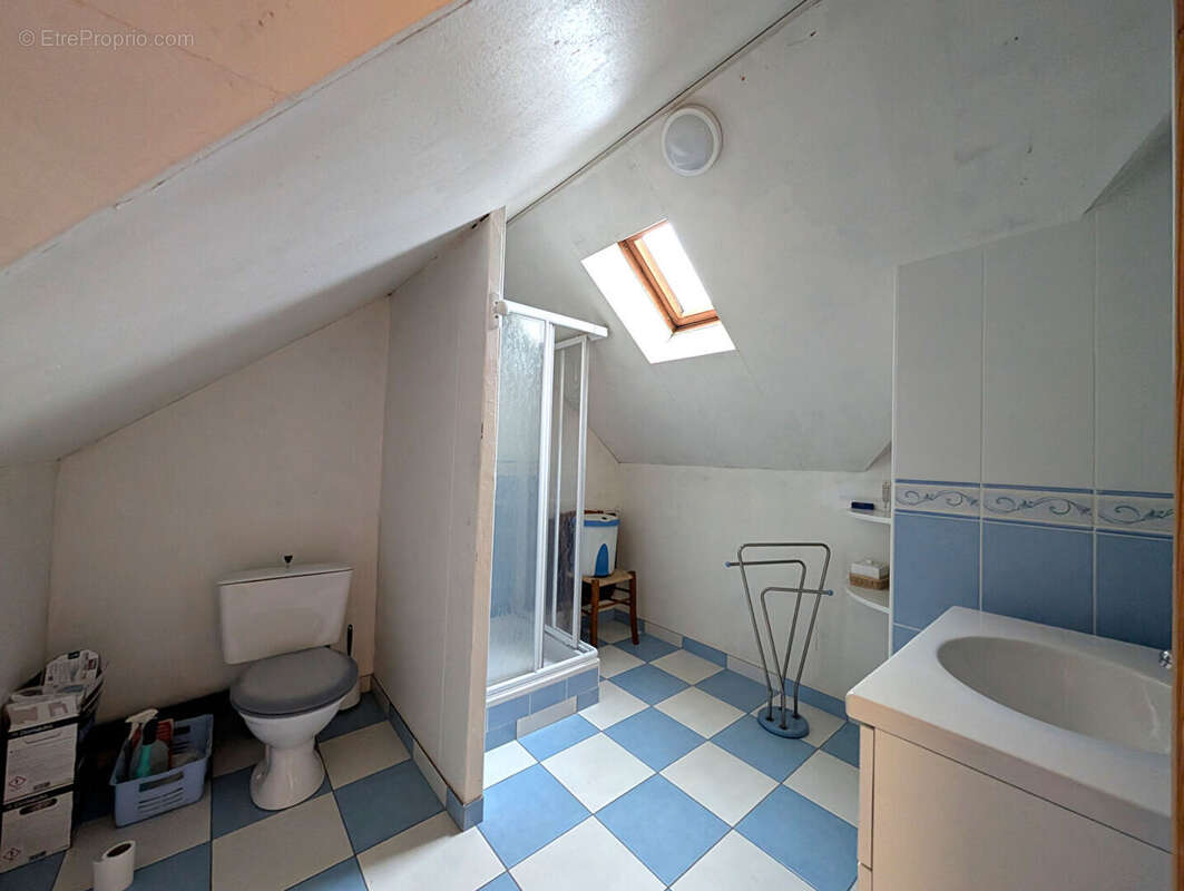 Maison à ROZ-SUR-COUESNON