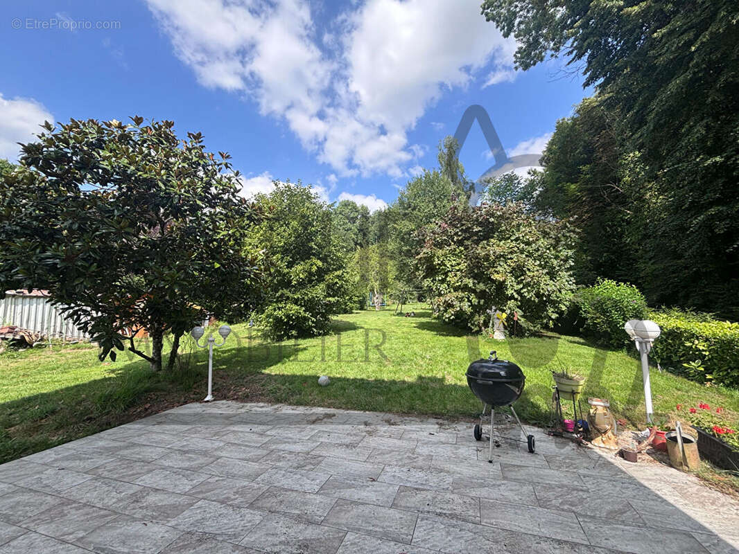 Maison à FAREMOUTIERS