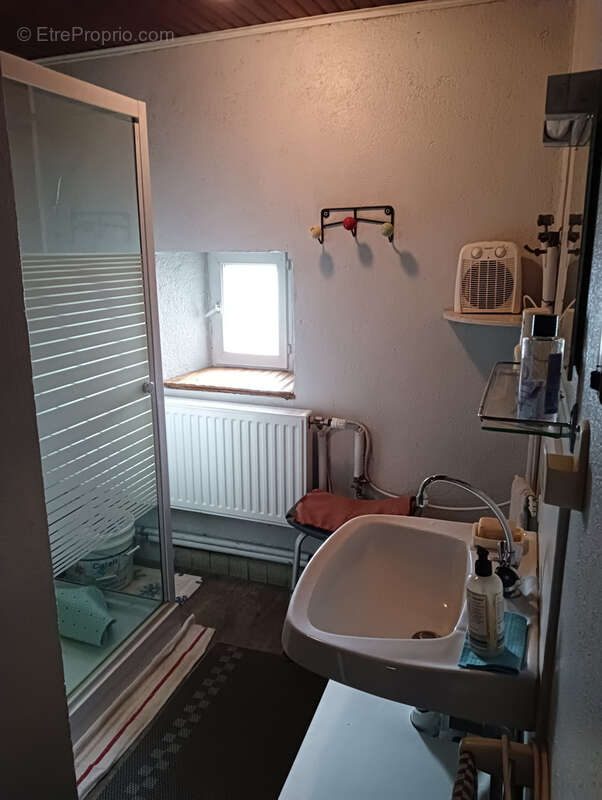 Maison à FOUGEROLLES