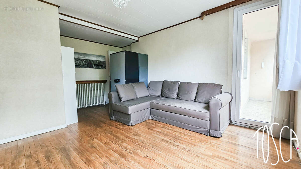 Appartement à THIAIS