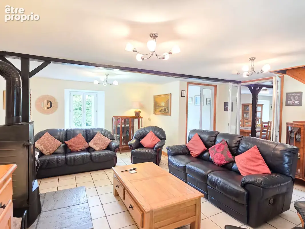 Brittany Cotes d'armor - jolie maison de 4 chambres + 1 appartement d'1 chambre - photo 7