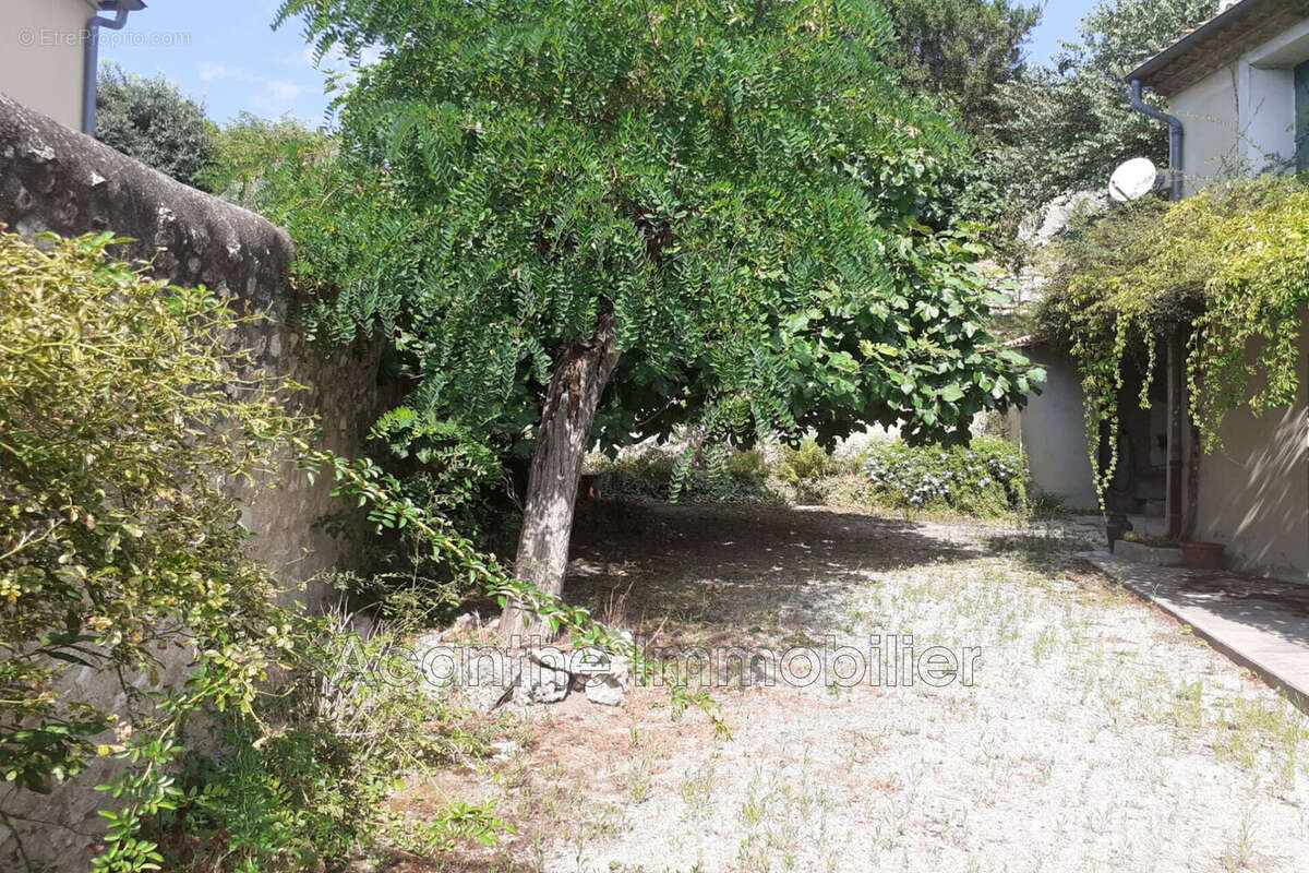 Maison à ASSAS