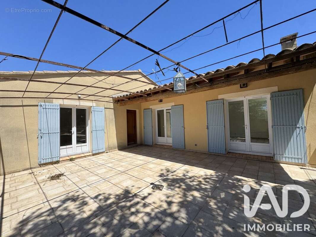 Photo 2 - Maison à VEDENE