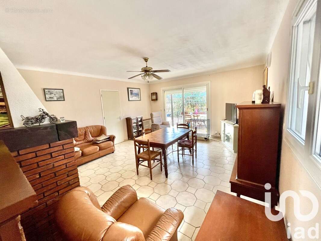 Photo 6 - Maison à POURRIERES