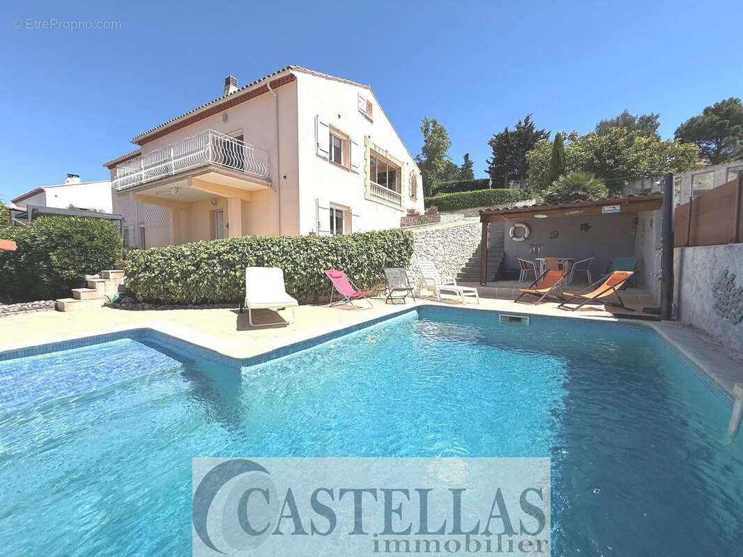 Maison à CARNOUX-EN-PROVENCE