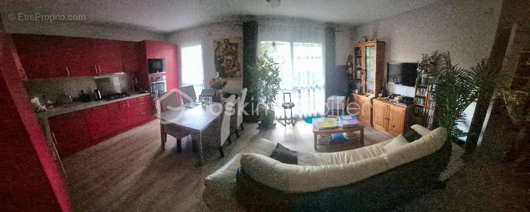 Appartement à LES MUREAUX