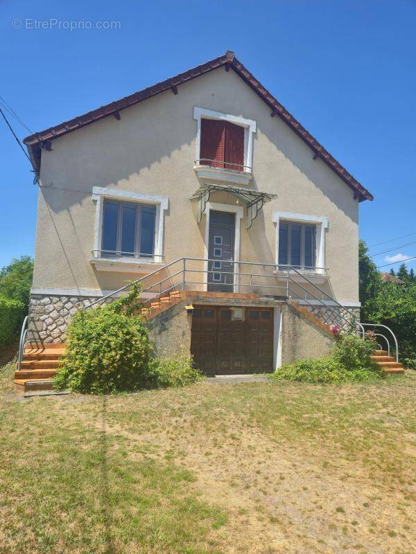 Maison à COSNE-COURS-SUR-LOIRE