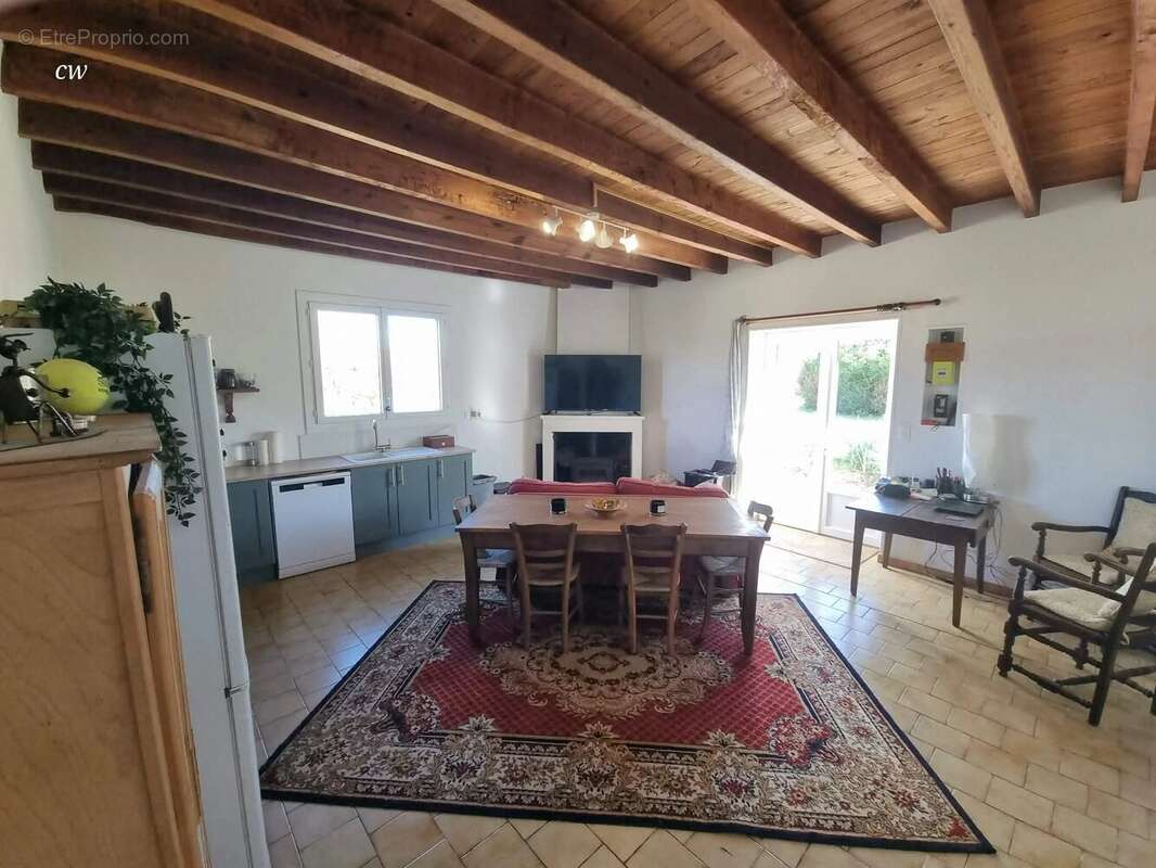 Maison à CHALAIS