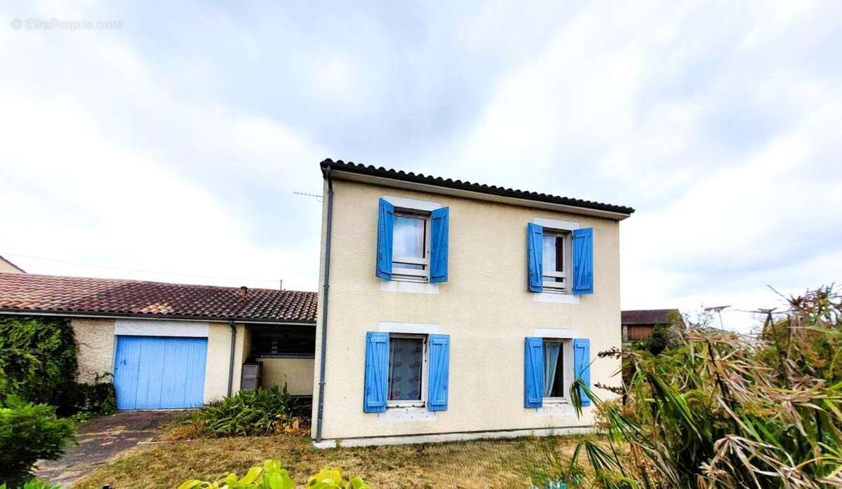 Maison 130 m² à Braud-Et-Saint-Louis  - photo 8