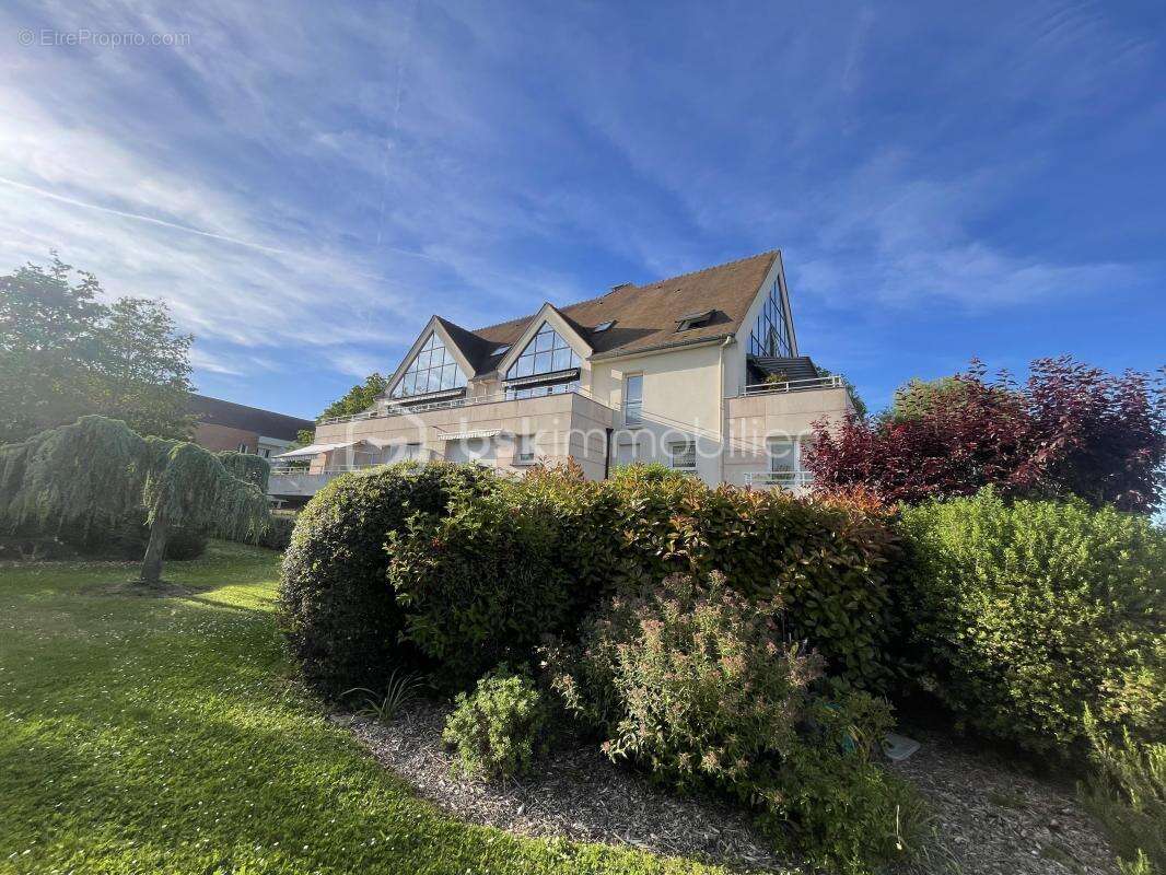Appartement à OZOIR-LA-FERRIERE