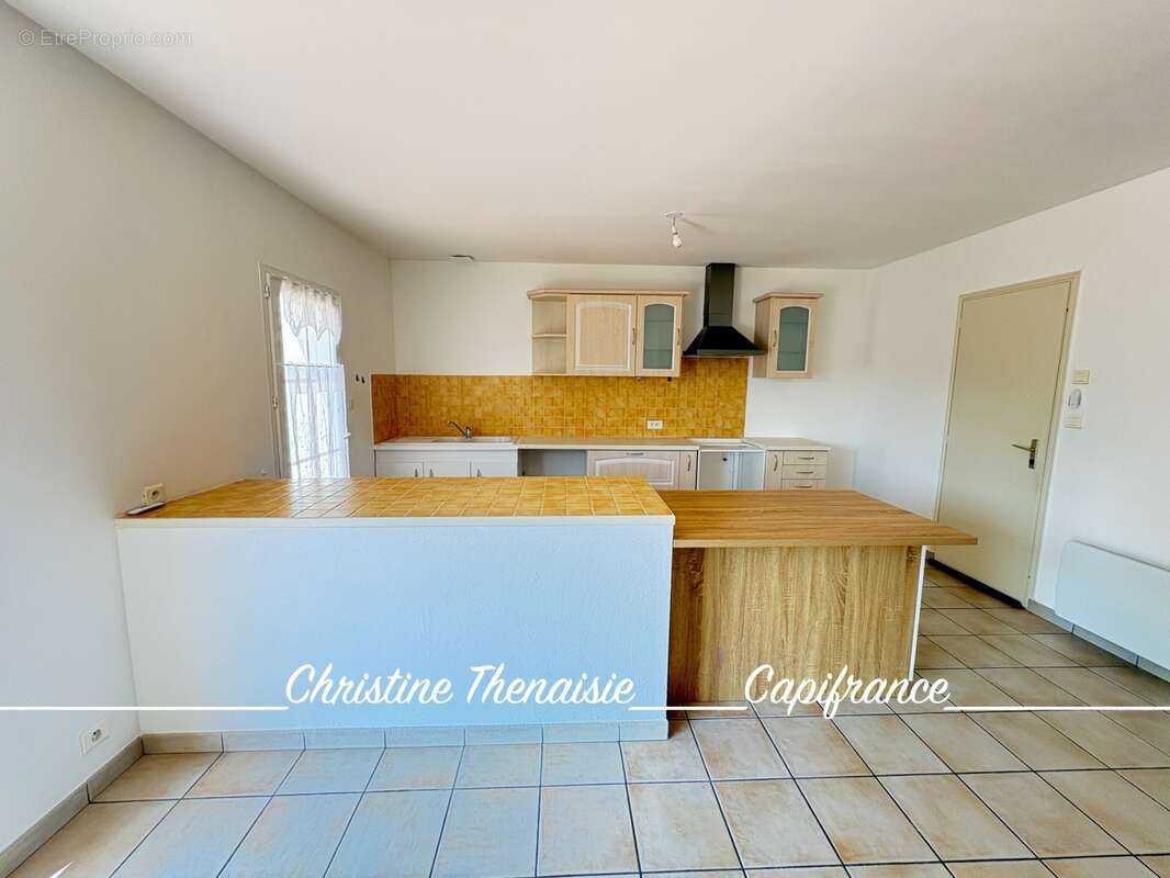 Maison à vendre Plain-Pied, Coeur de ville, 3 chambres, Garage SAINT HILAIRE DE RIEZ (85) - photo 10