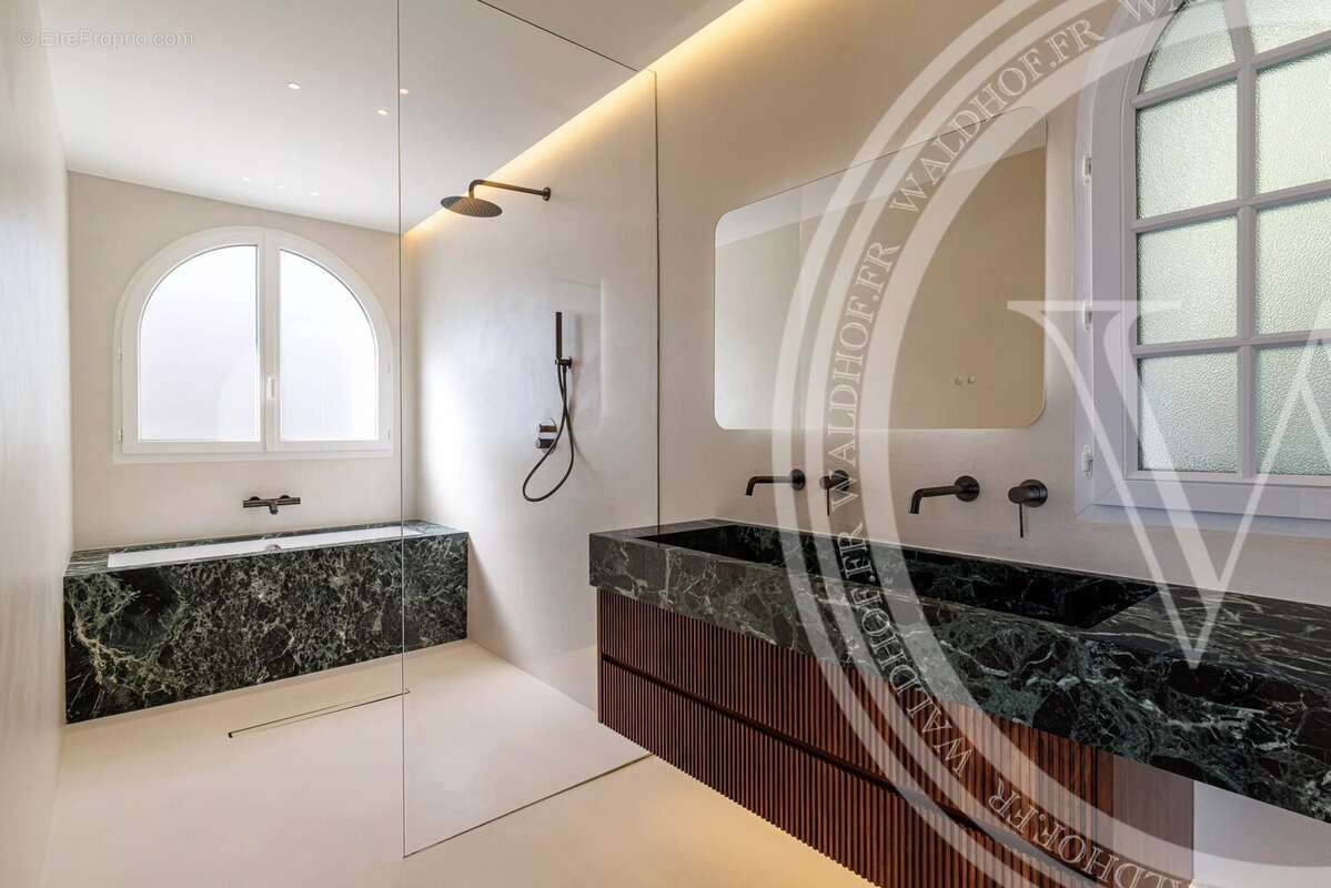 Maison à ROQUEBRUNE-CAP-MARTIN