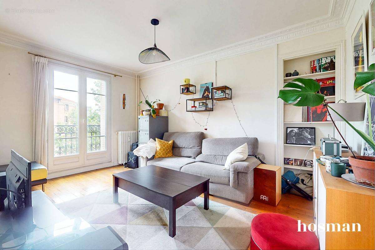 Appartement à PARIS-18E