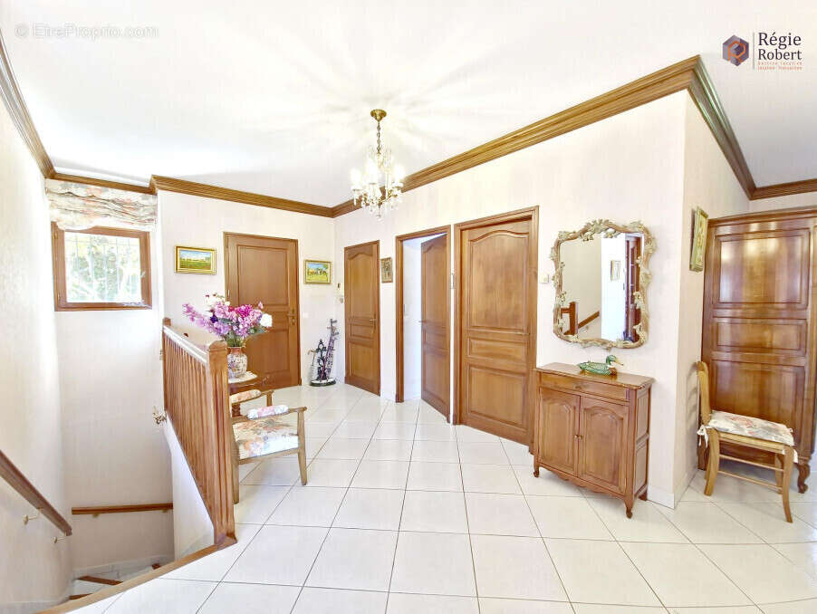 Maison à LACHASSAGNE