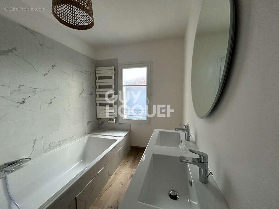 Maison à BASSE-GOULAINE