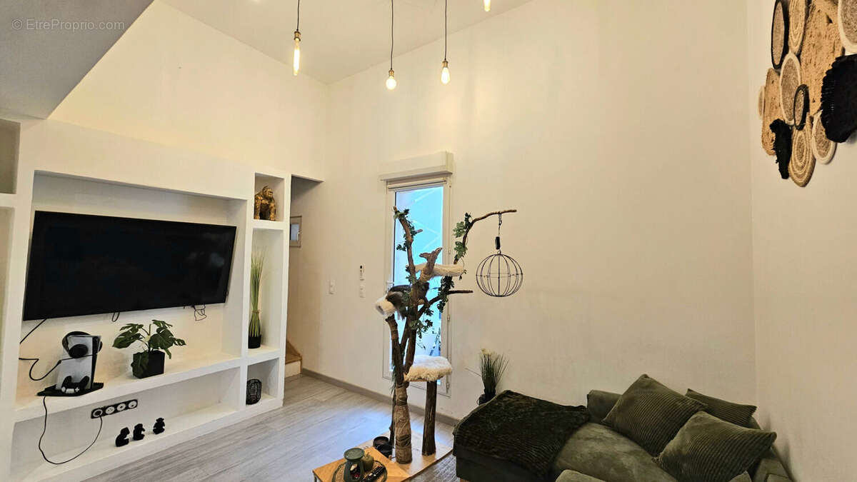 Maison à FRONTIGNAN