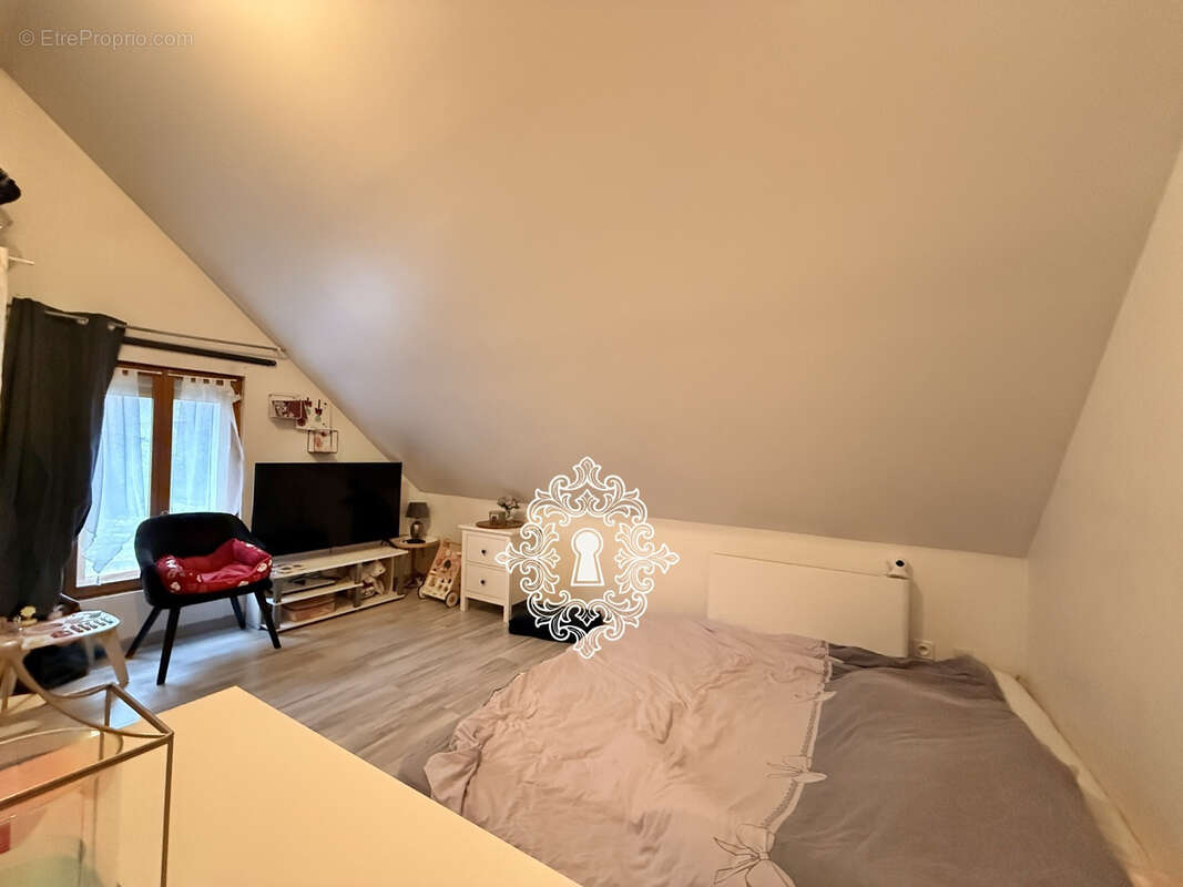 Maison à DONNEMARIE-DONTILLY