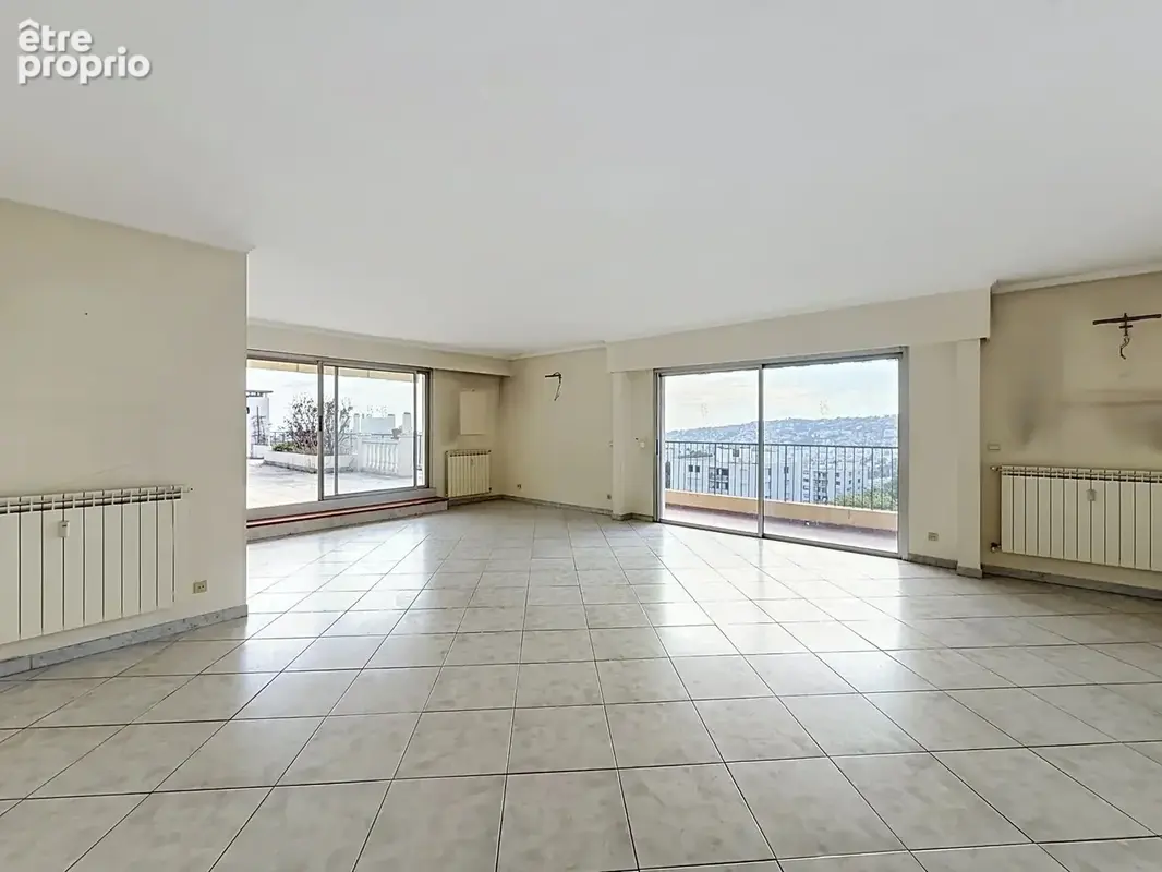 Hauts de cimiez 4 pieces dernier etage - photo 2