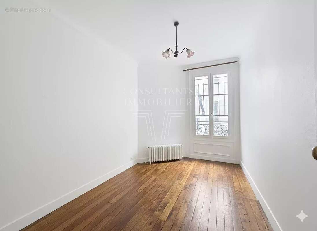 Appartement à PARIS-6E