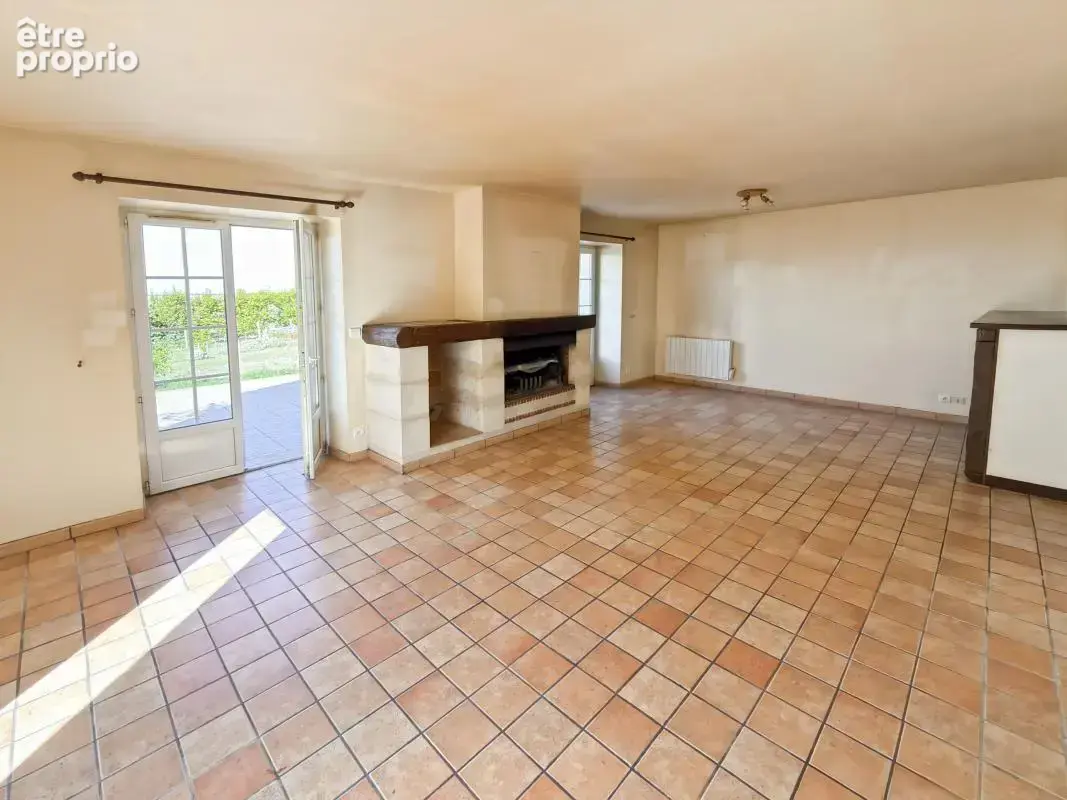 Maison de charme au pied de la tour Chappe - photo 2