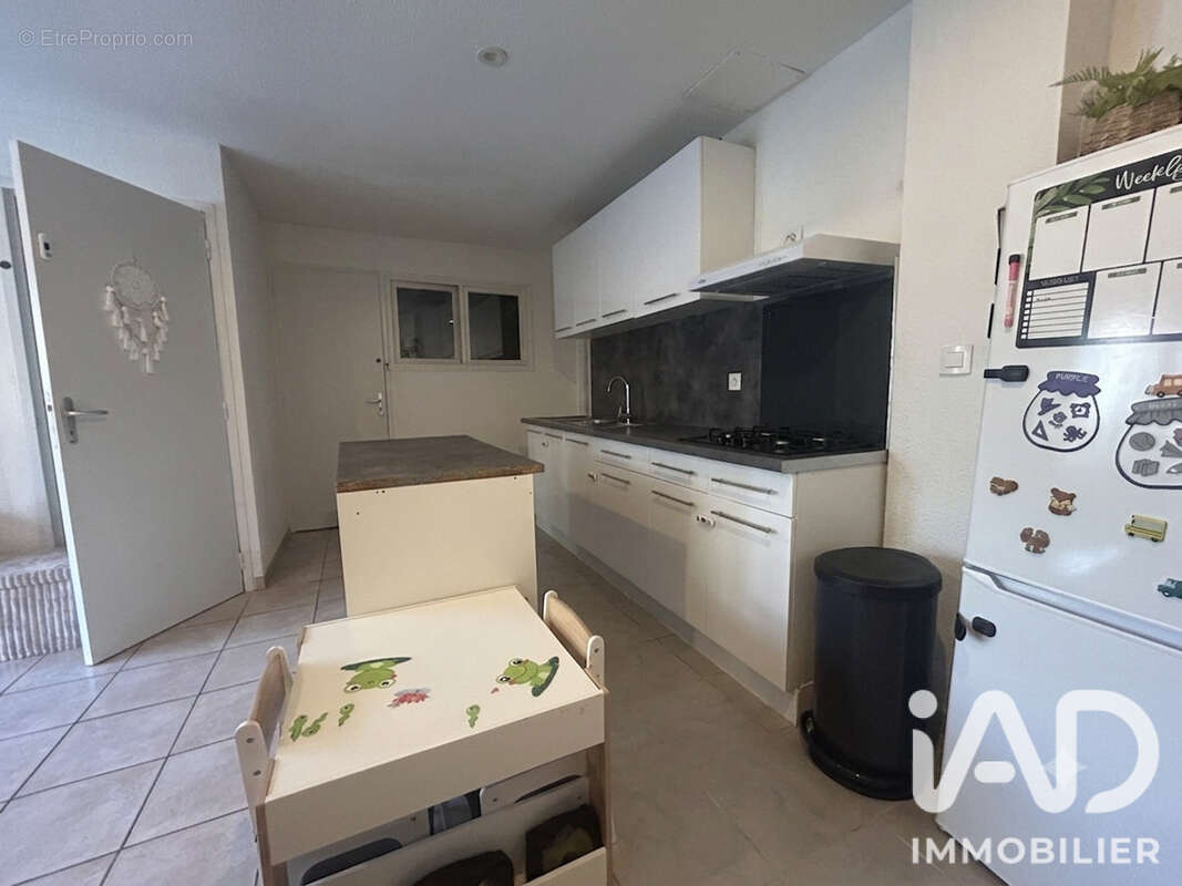 Appartement 49 m² à Saint-Laurent-De-La-Salanque  - photo 2