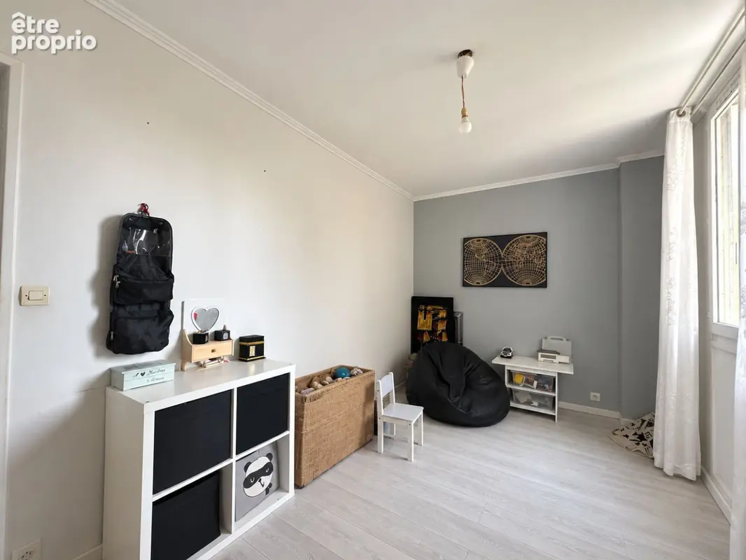 Appartement 4 pièces 82 m² à vendre à Evry (91000) - photo 7