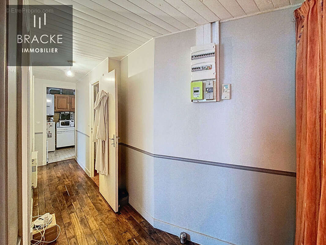 Appartement à LA GARENNE-COLOMBES