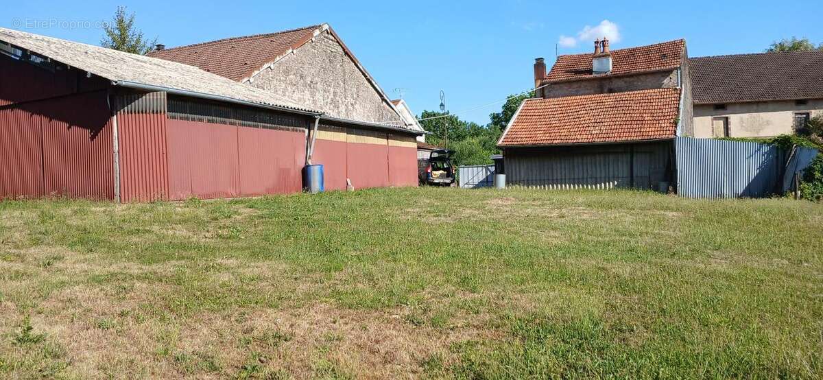 Maisonnette à rénover à la campagne en Haute -Saone - photo 9