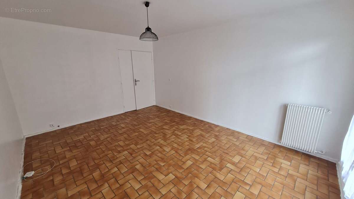 Appartement à GARGES-LES-GONESSE