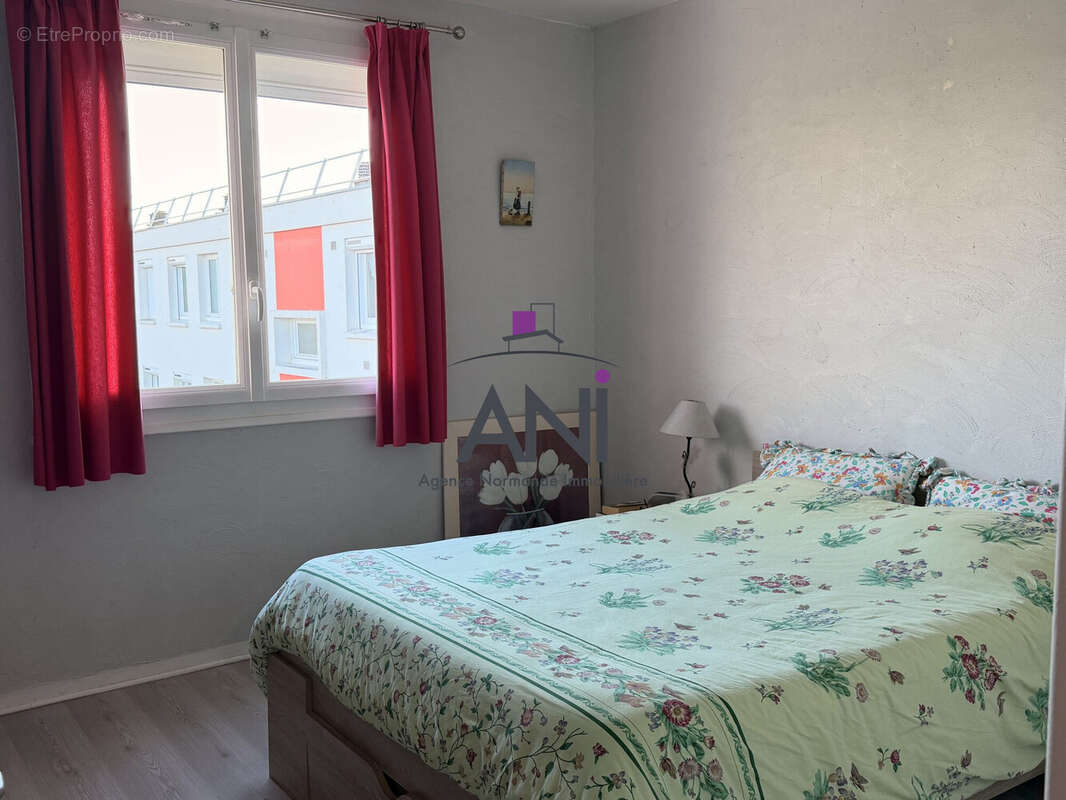 Appartement à GREGES