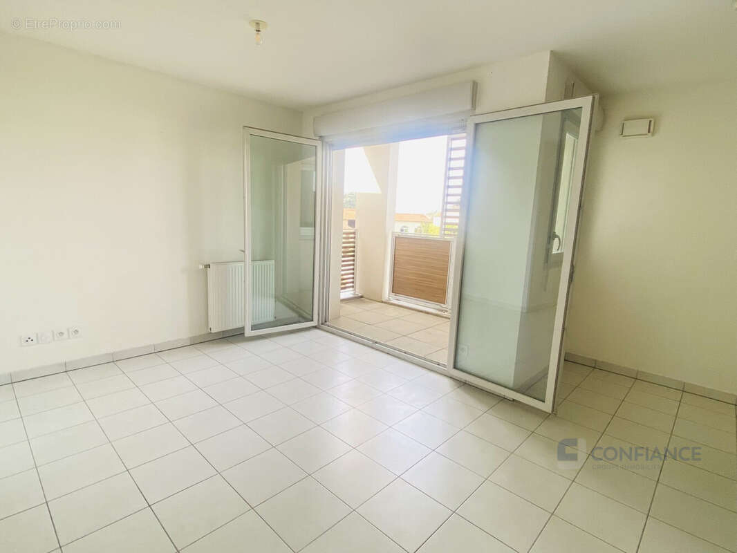 Appartement à RILLIEUX-LA-PAPE